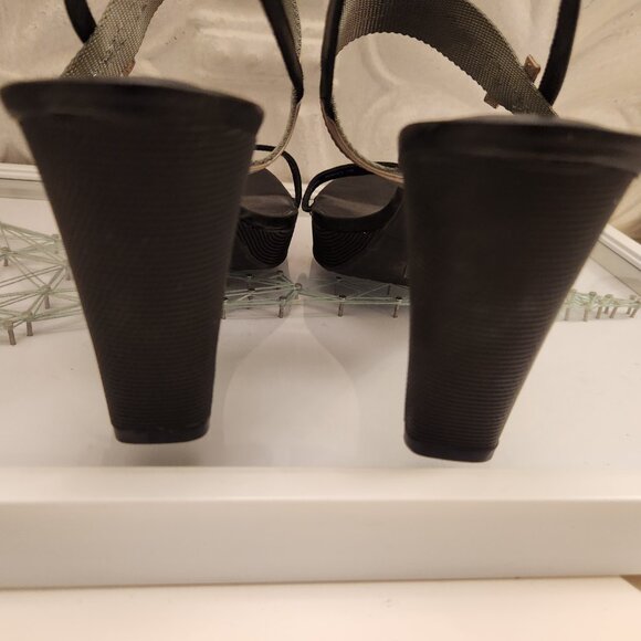 Rockport Audry 2 Band Heeled Sandals. NIB. Size 11 - Picture 8 of 11